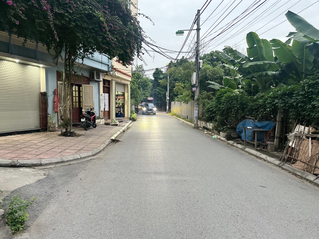 BÁN NHÀ NGUYỄN VĂN LINH LONG BIÊN