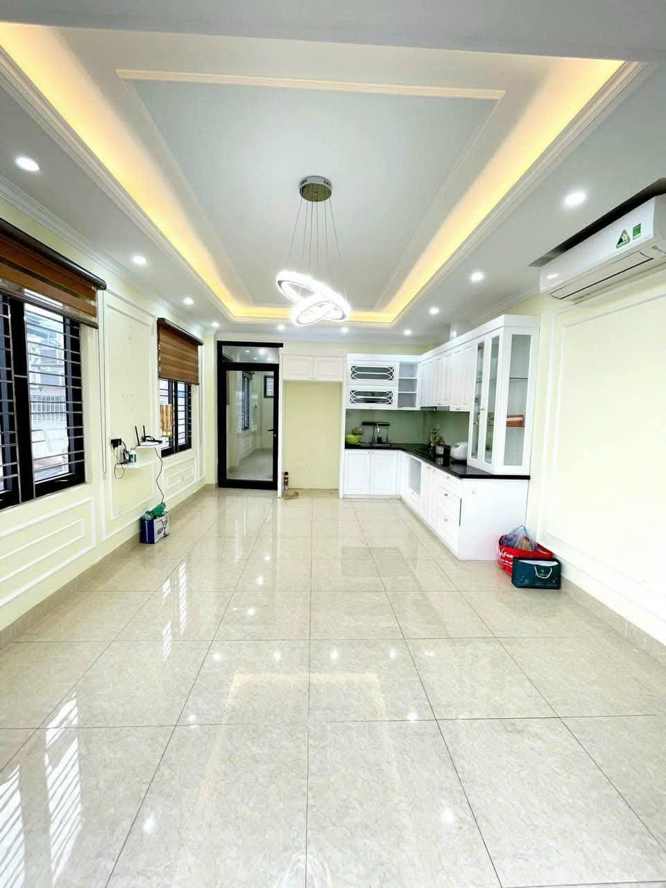 NGỌC THỤY LONG BIÊN NHÀ MỚI KOONG - ĐẸP LUNG LINH - NGÕ NÔNG THÔNG - TIỆN ÍCH BẠT NGÀN.