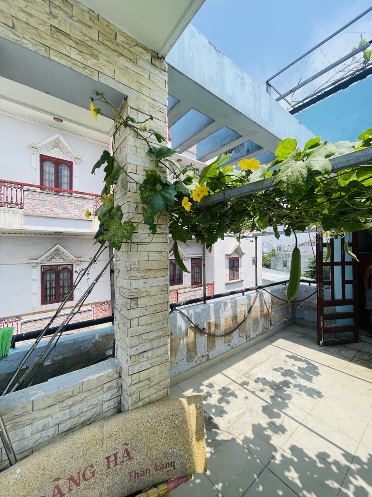 GÓC 2 MT– SÁT NGUYỄN ẢNH THỦ – KINH DOANH ĐA NGÀNH. 