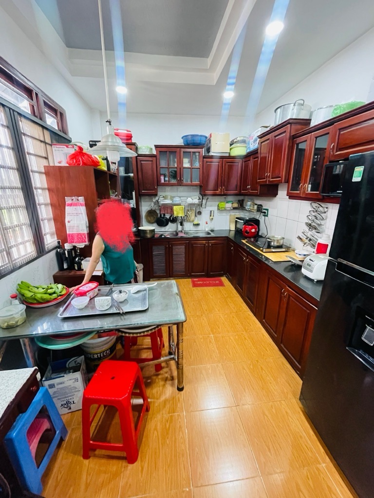 GÓC 2 MT– SÁT NGUYỄN ẢNH THỦ – KINH DOANH ĐA NGÀNH. 