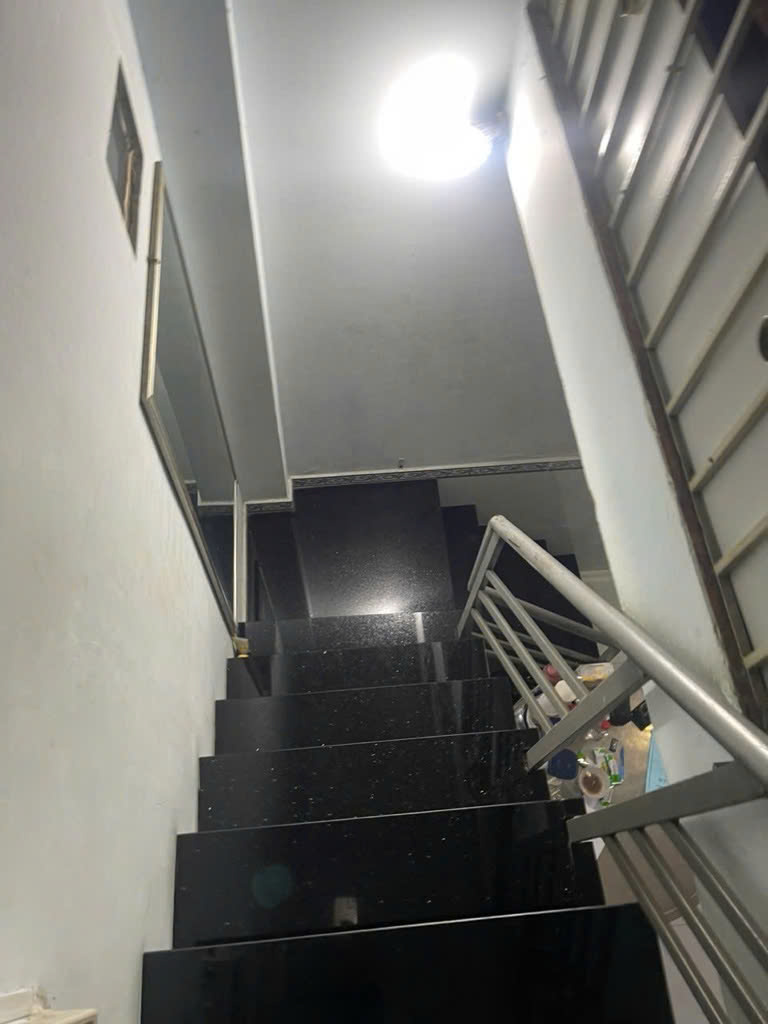 NHÀ TÂN PHÚ RẺ HƠN BÌNH TÂN - KỀ BÊN AEON MALL TÂN PHÚ - PHẠM QUÝ THÍCH - CẠNH CHỢ TÂN HƯƠNG - 2 TẦNG KIÊN CỐ - 4x7M SỔ VUÔNG VỨC HOÀN CÔNG ĐỦ - SÁT MẶT TIỀN - GIÁ CHỈ NHỈNH 3 TỶ XÍU XIU 