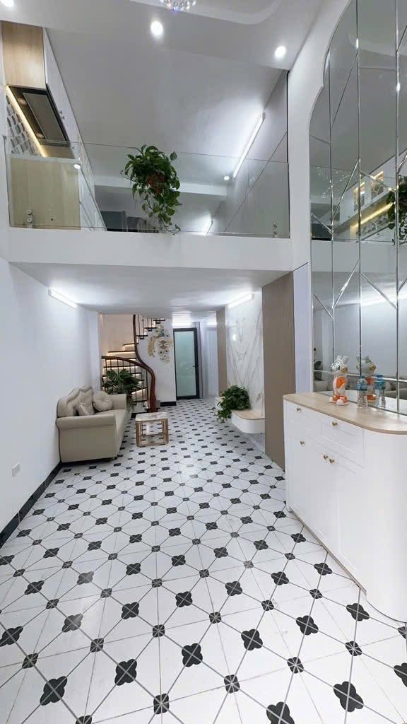 BÁN NHÀ MỚI ĐẸP