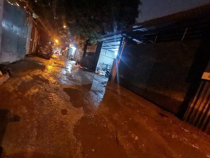 BÁN NHÀ MẶT NGÕ BÙI XƯƠNG TRẠCH KINH DOANH TỐT