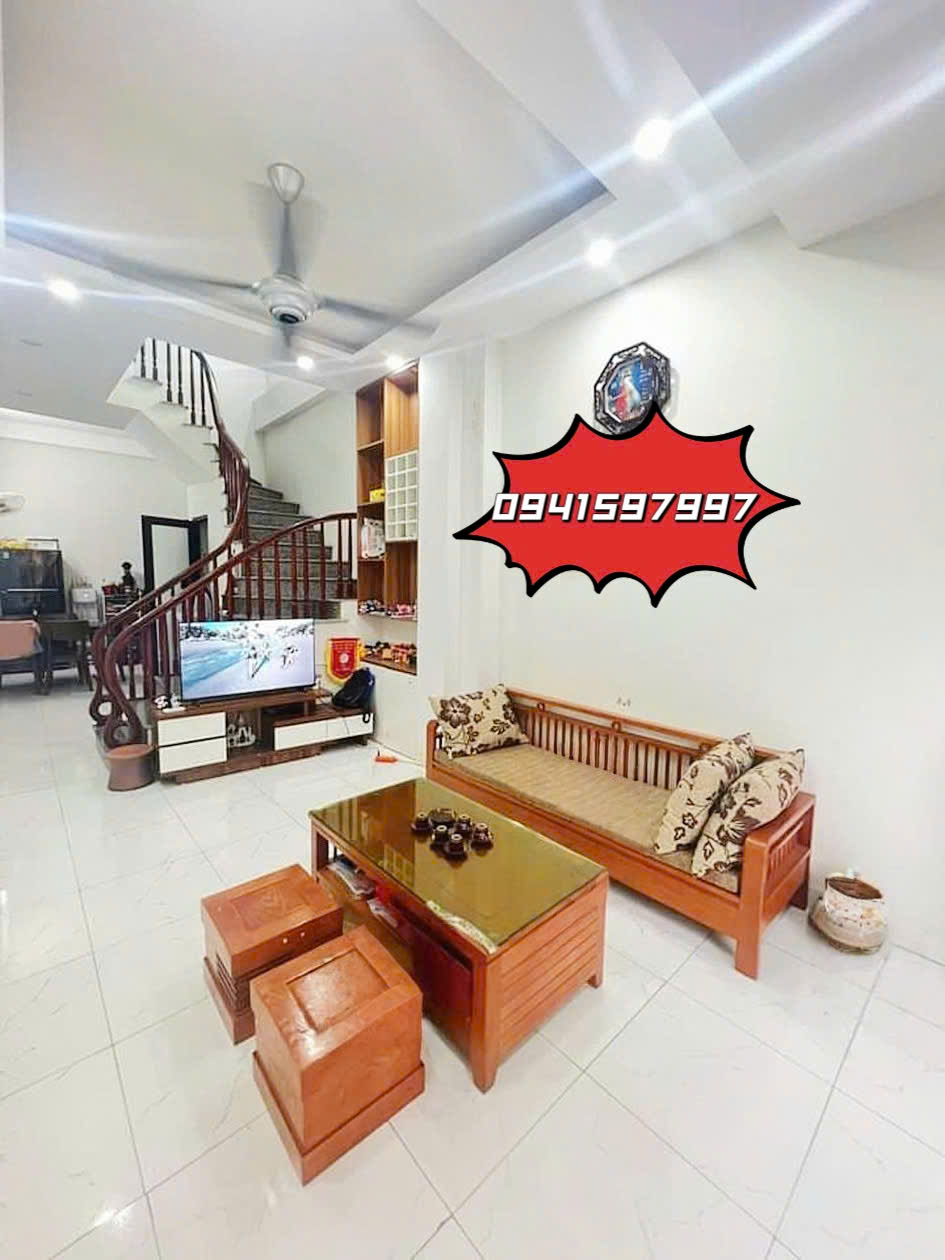 CẦU ĐƠ - HÀ ĐÔNG - NHÀ RIÊNG DÂN XÂY- 36m² - 5 TẦNG TRẮNG TINH - NGÕ THÔNG - TIỆN ÍCH BẠT NGÀN - nhỉnh 7 có thương lượng