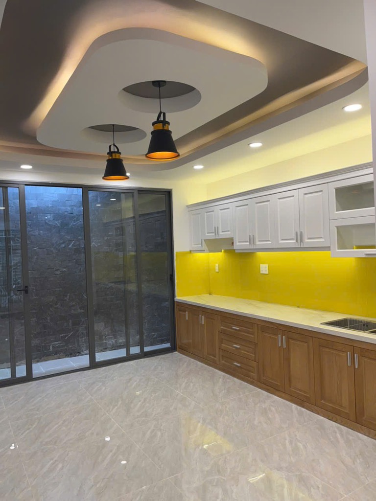 Bán CHDV 5 TẦNG MỚI - 8 PHÒNG LỚN -50M2 - Bình Thạnh -15 TỶ CÓ TL