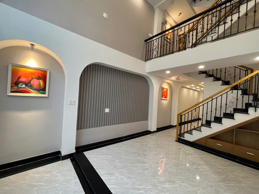 Bán CHDV 5 TẦNG MỚI - 8 PHÒNG LỚN -50M2 - Bình Thạnh -15 TỶ CÓ TL