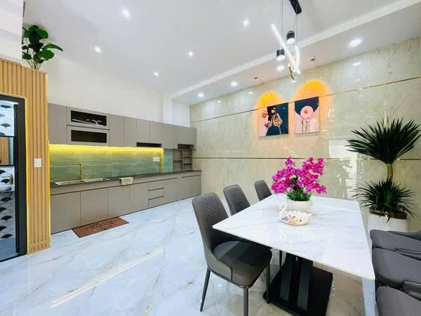 NHÀ MỚI XÂY NGAY LOTTE MART NGUYỄN VĂN LƯỢNG - GÒ VẤP