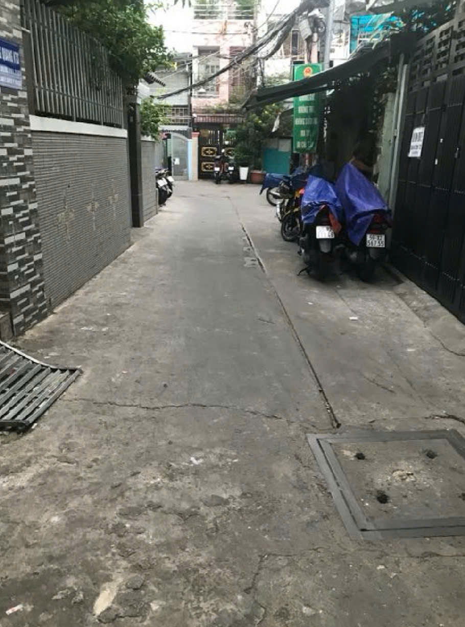 BÁN NHÀ QUẬN 3 - CMT8 - MẶT TIỀN HƠN 4 MÉT - NHỈNH 5 TỶ