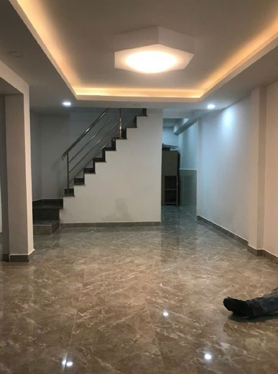 BÁN NHÀ QUẬN 3 - CMT8 - MẶT TIỀN HƠN 4 MÉT - NHỈNH 5 TỶ