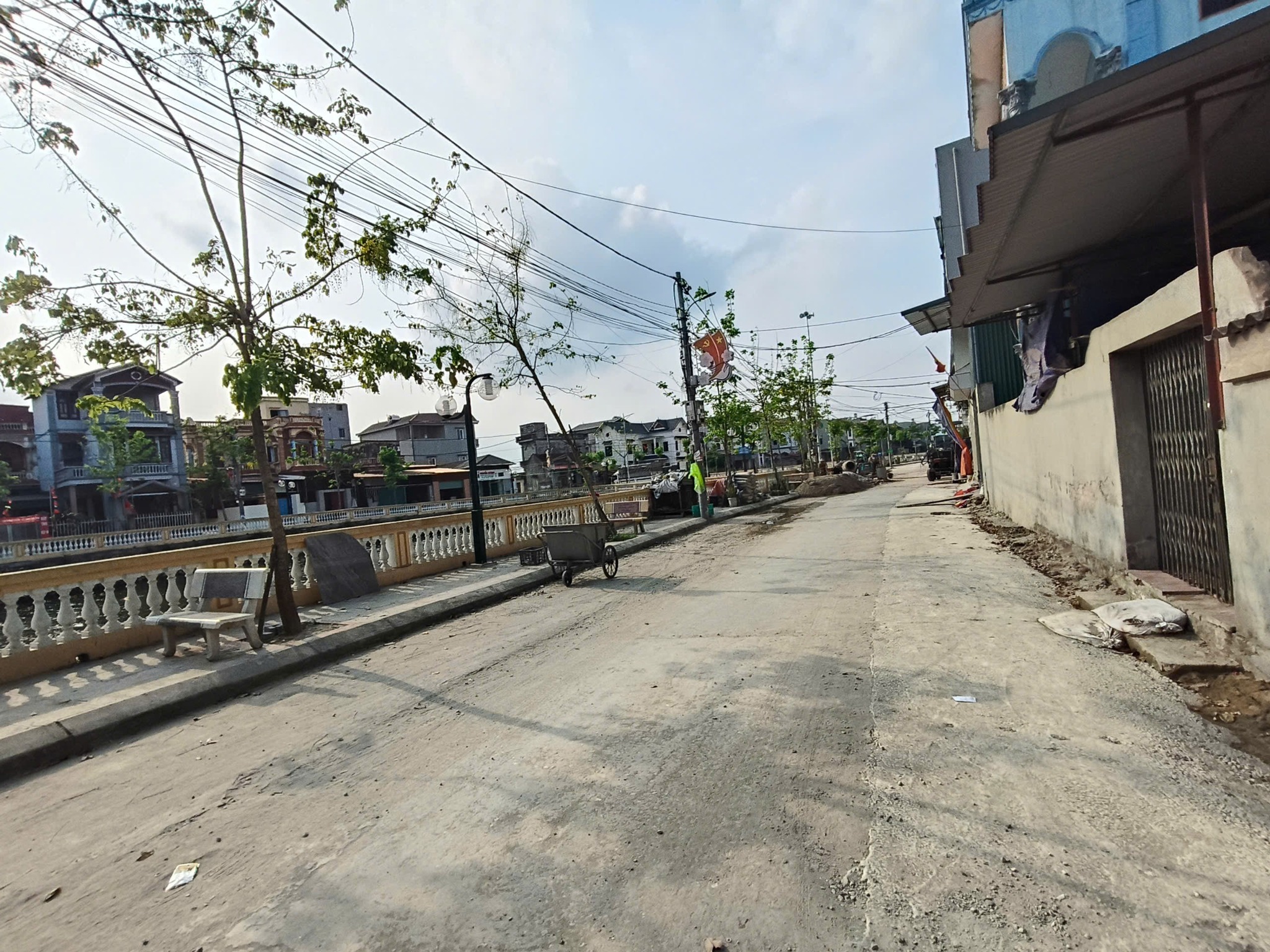 CHỈ HƠN 3 TỶ SỞ HỮU NGAY MẢNH ĐẤT VÀNG TẠI DỤC TÚ - NỞ HẬU - GẦN HỒ ĐIỀU HÒA - SÁT CỤM CÔNG NGHIỆP!