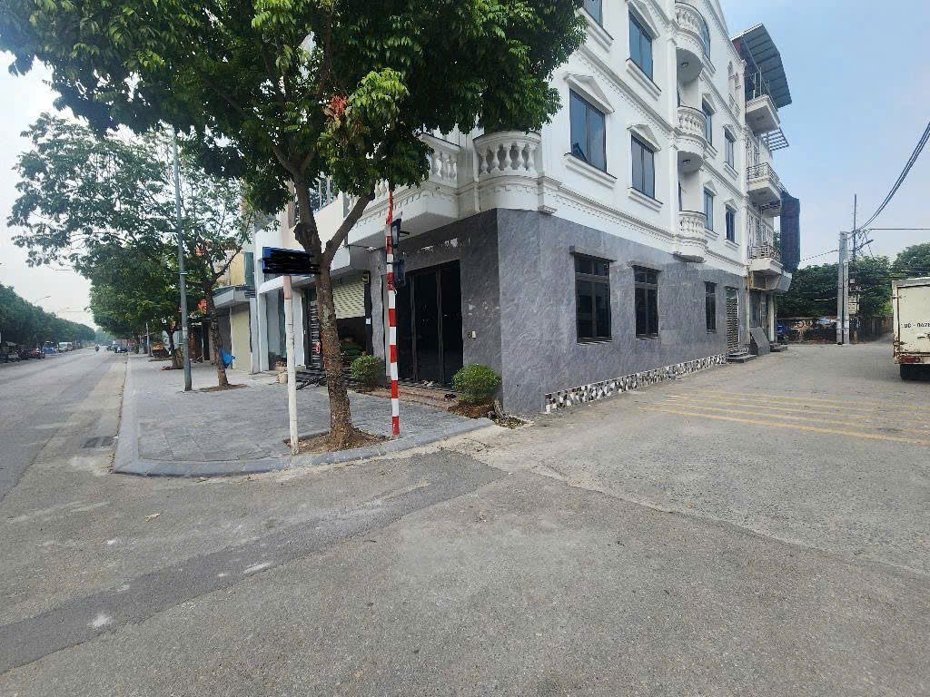 Bán đất Tằng My, Nam Hồng, Mặt ngõ thông, Ô tô 7 chỗ vào nhà, 86,5m2, 4 tỷ 2