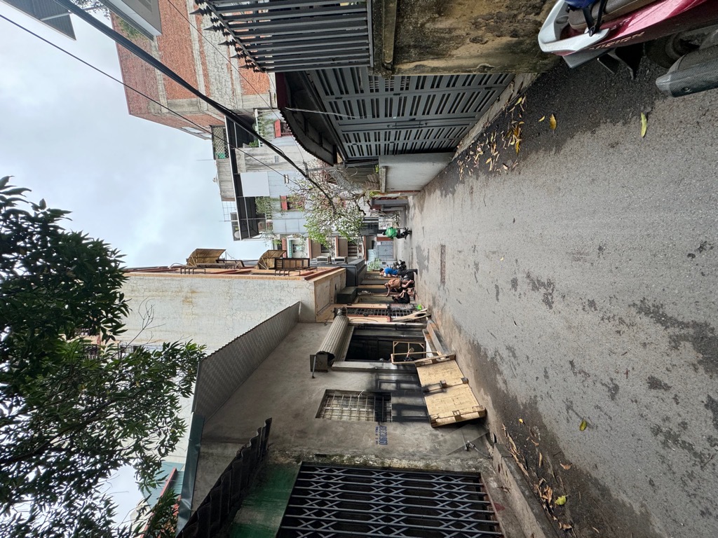 BÁN NHÀ NGUYỄN LƯƠNG BẰNG - TRUNG TÂM QUẬN ĐỐNG ĐA 40M - NGÕ Ô TÔ THÔNG - KINH DOANH NHỎ AN SINH ĐỈNH