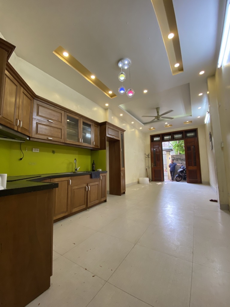 B_Á_N NHÀ PHÚ DIỄN -QUÁ HIẾM - NGÕ Ô TÔ-HÀNG XÓM THÂN THIỆN -KHU DÂN CƯ ĐÔNG ĐÚC - GẦN CÁC TRƯỜNG CẤP 1,2,3-  -TT THỂ DỤC THỂ THAO QUẬN, CHỈ NHỈNH 7.X TỶ