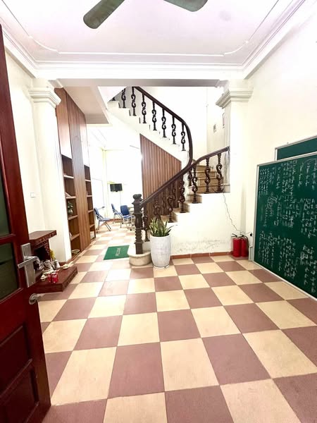 Bán nhà LÊ THANH NGHỊ