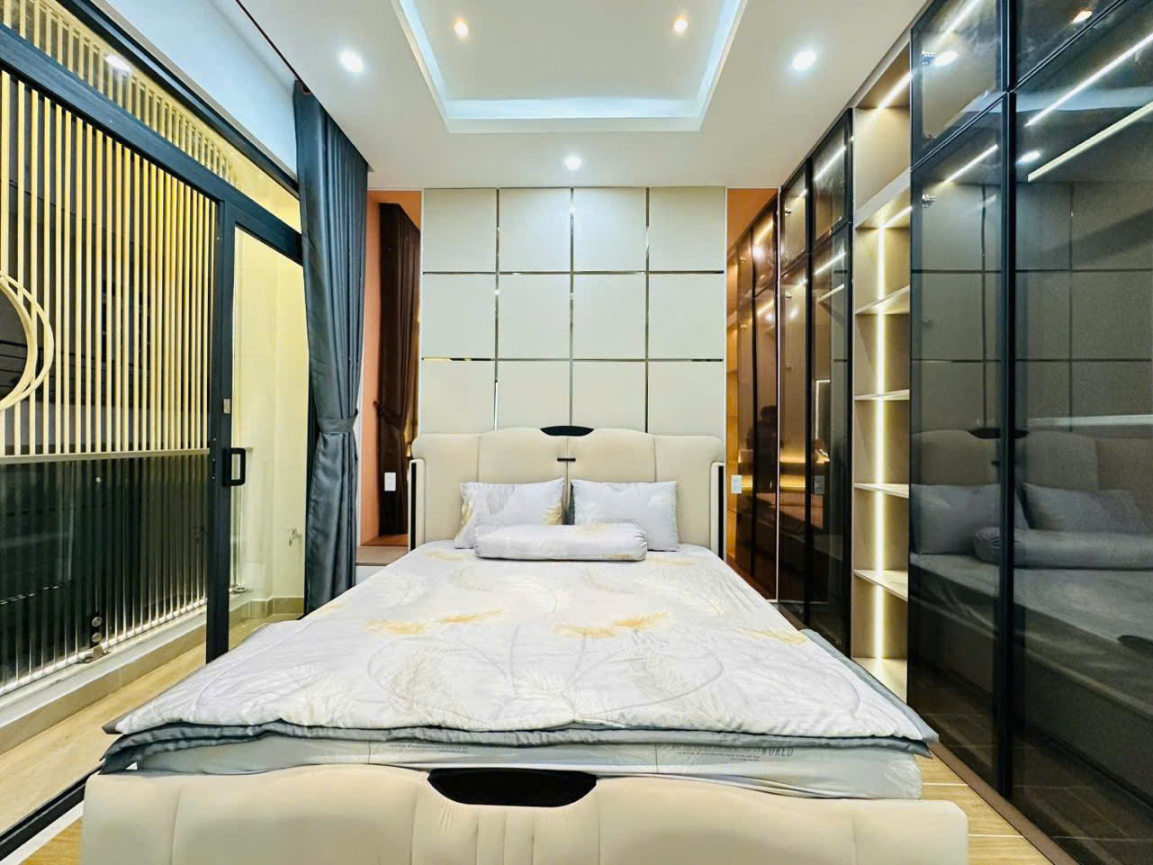 •	BÁN NHÀ KDC ĐB HẺM XE TẢI THÔNG NGUYỄN TƯ GIẢN P12, GÒ VẤP 4X16 GIÁ 11.9 TỶ