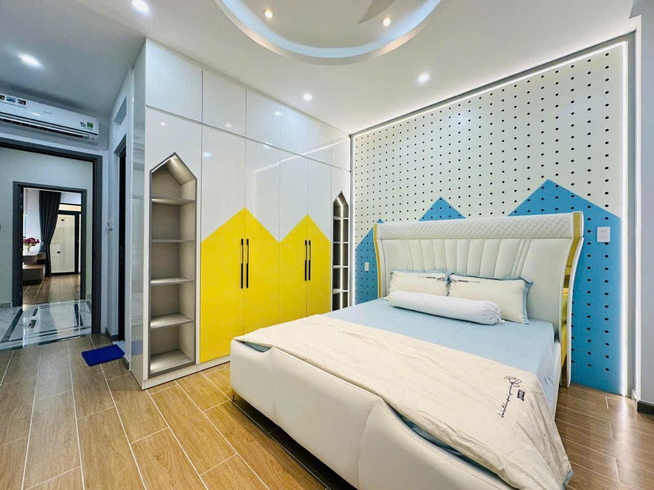 •	BÁN NHÀ KDC ĐB HẺM XE TẢI THÔNG NGUYỄN TƯ GIẢN P12, GÒ VẤP 4X16 GIÁ 11.9 TỶ