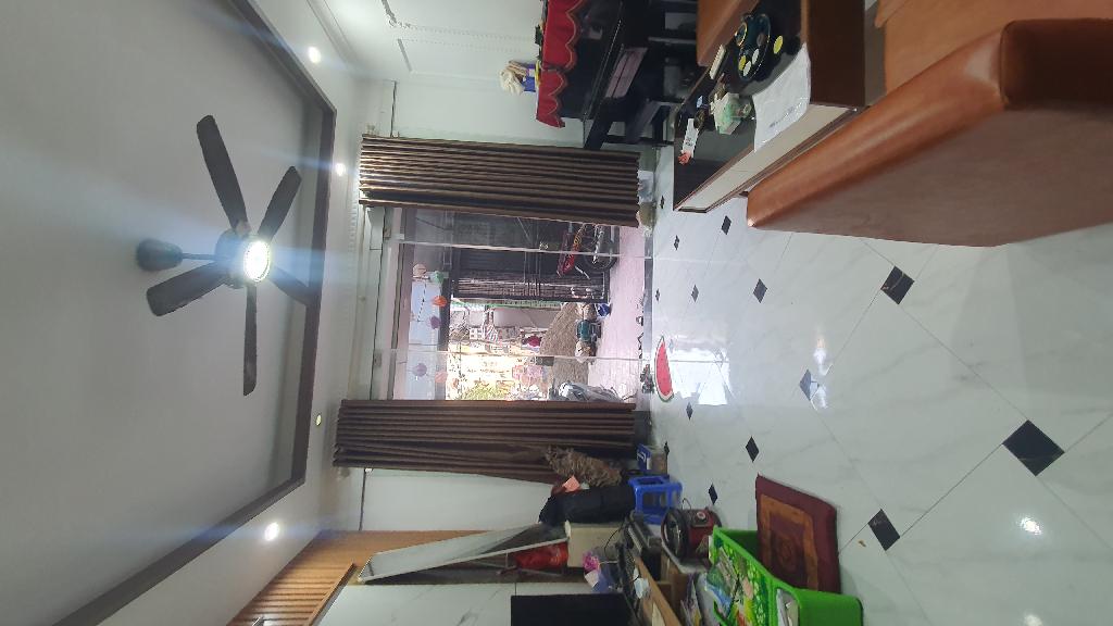 Bắc Từ Liêm - 37m2 5 Tầng Mt 4.5m - Lô Góc 3 Thoáng - Ngõ Ô Tô Tránh - Ô Tô Vào Nhà - Nhỉnh 7 Tỷ - Sổ Chính Chủ,Vuông Đẹp