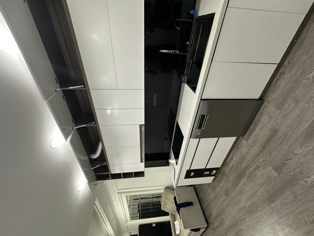 NHÀ ĐỐNG ĐA SÁT HỒ - GẦN OTO TRÁNH - 6 TẦNG THANG MÁY