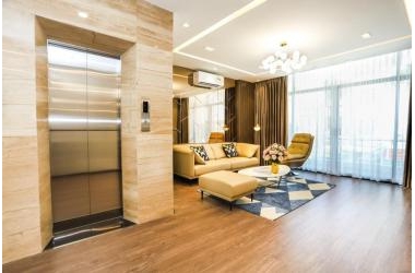 BÁN 85M2 ĐẤT MẶT PHỐ PHỐ HUỲNH THÚC KHÁNG – CHÙA LÁNG ĐỐNG ĐA, HÈ, PHỐ RỘNG THÊNH THANG, 2 MẶT TIỀN, CHỈ 300TR/1M2. LH 0962944979