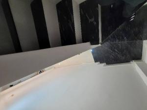 Bán gấp nhà mặt tiền hẻm , Hưng Phú, P9, Q8, 4,3x9, 2 tầng, nhà mới 99%, 2.xx tỷ