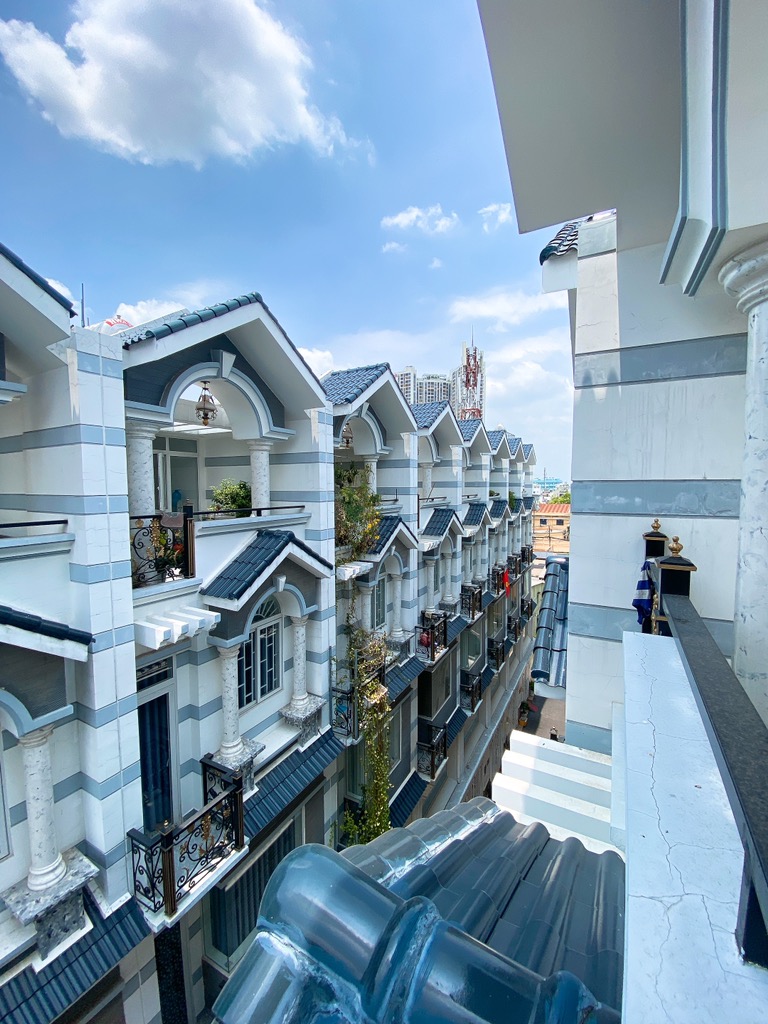 CÁCH 50M TỚI MT QUỐC LỘ 50, KDC ĐỒNG BỘ DT 57M2 5 TẦNG NHỈNH 9TY