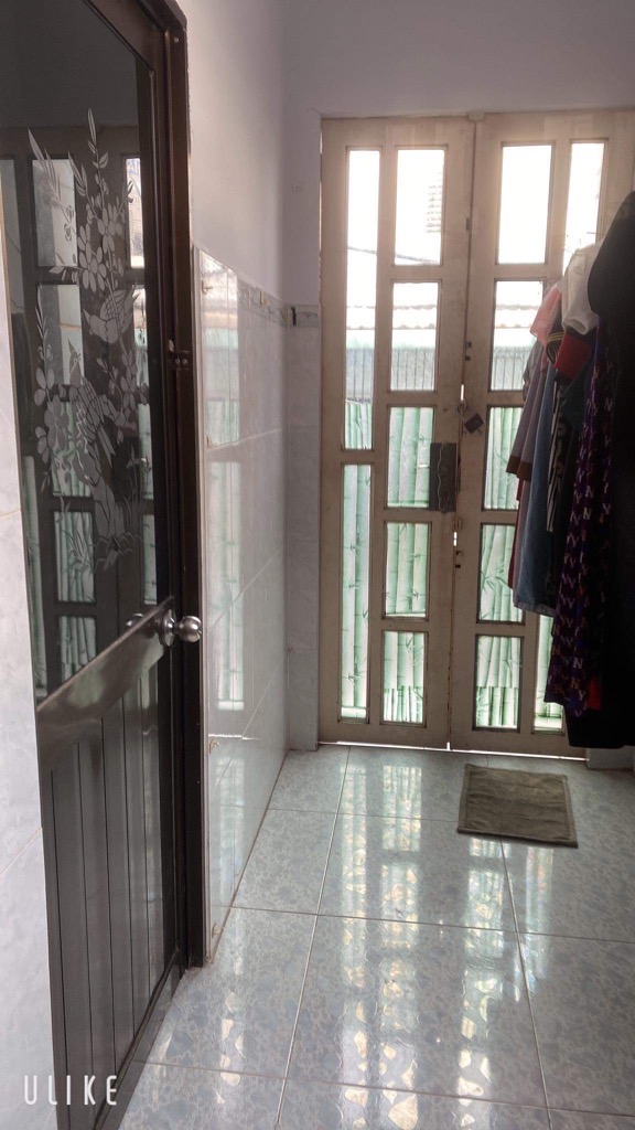 Nhà bán gấp Phạm Thế Hiển Phường 5 quận 8, ngang 4x10, 2 tầng, 2wc