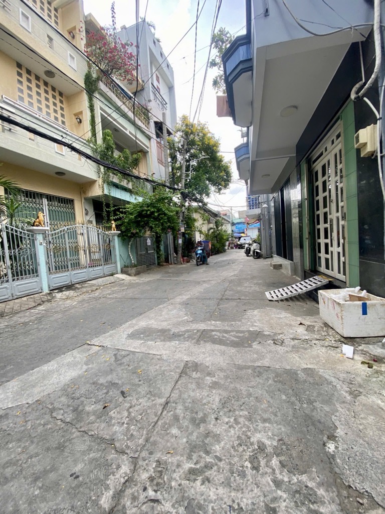 CẦN BAN - NHÀ PHẠM THẾ HIỂN- PHƯỜNG 5 QUẬN 8, 46m2 , ngang 3,7m x 13m , 2 Tầng