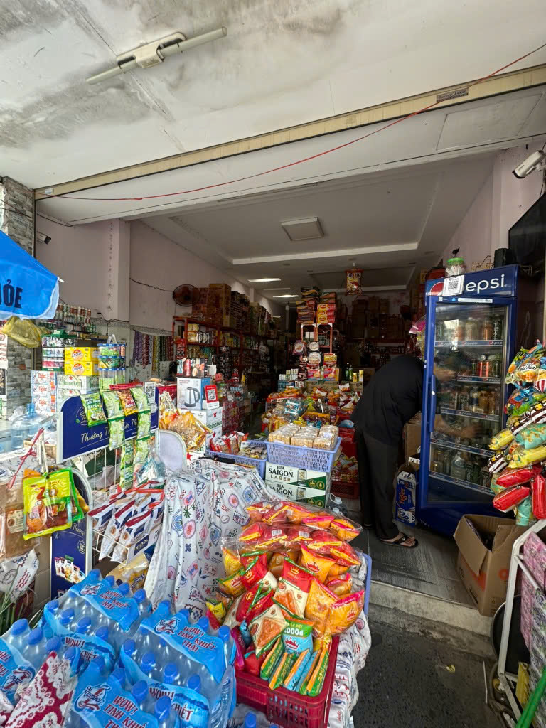 Mặt  tiền kinh doanh - Ngang bề thế 5M - Sổ vuông A4 - Giá 6.7 tỷ - 54m2, Đường Trần Thị Cờ - Quận 12