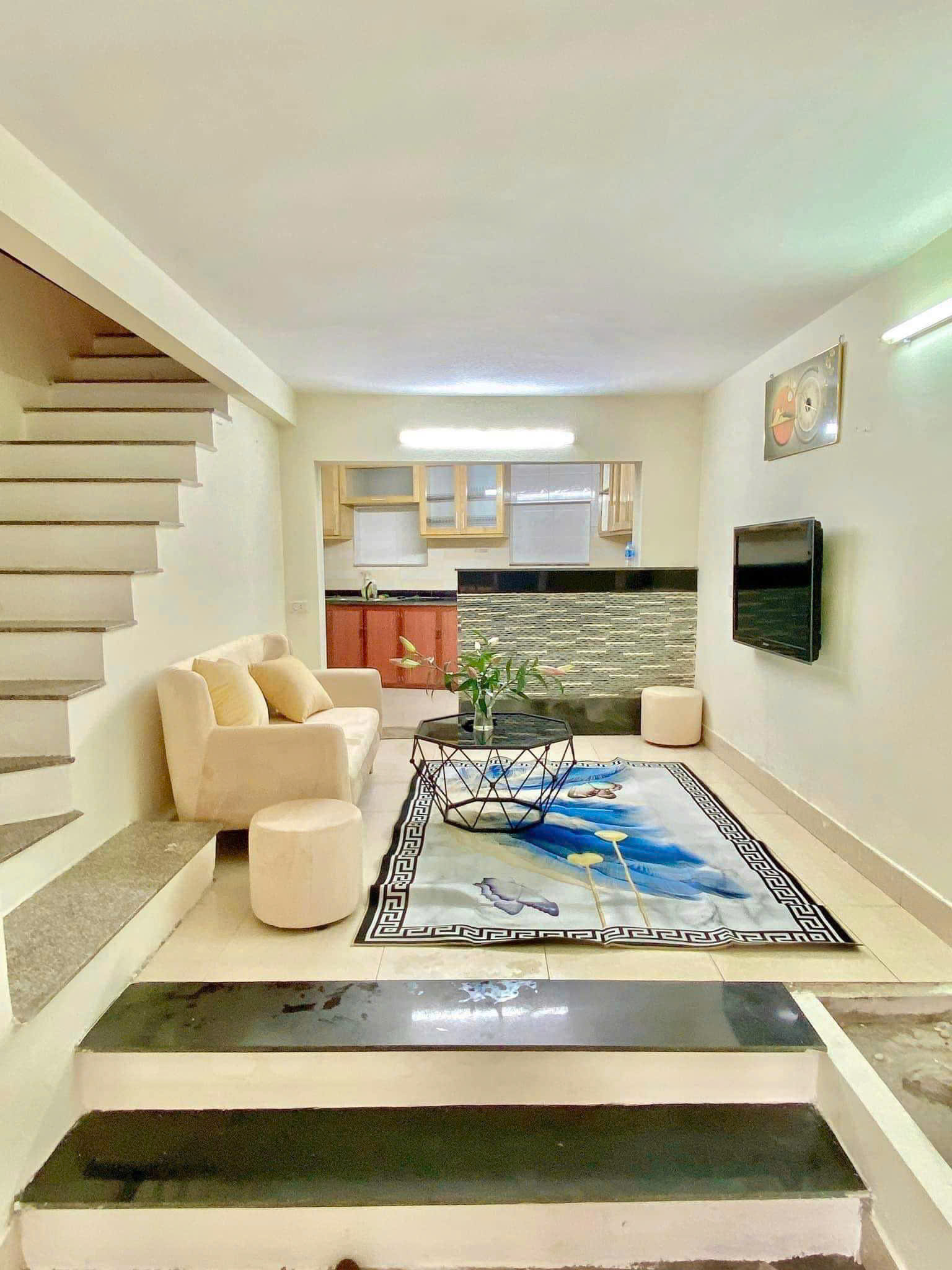 BÁN GẤP NHÀ MINH KHAI - ĐỂ LẠI NỘI THẤT - 5 NGỦ VỪA Ở VỪA CHO THUÊ HÁI RA TIỀN- 50M - 4 TỶ ( TL)