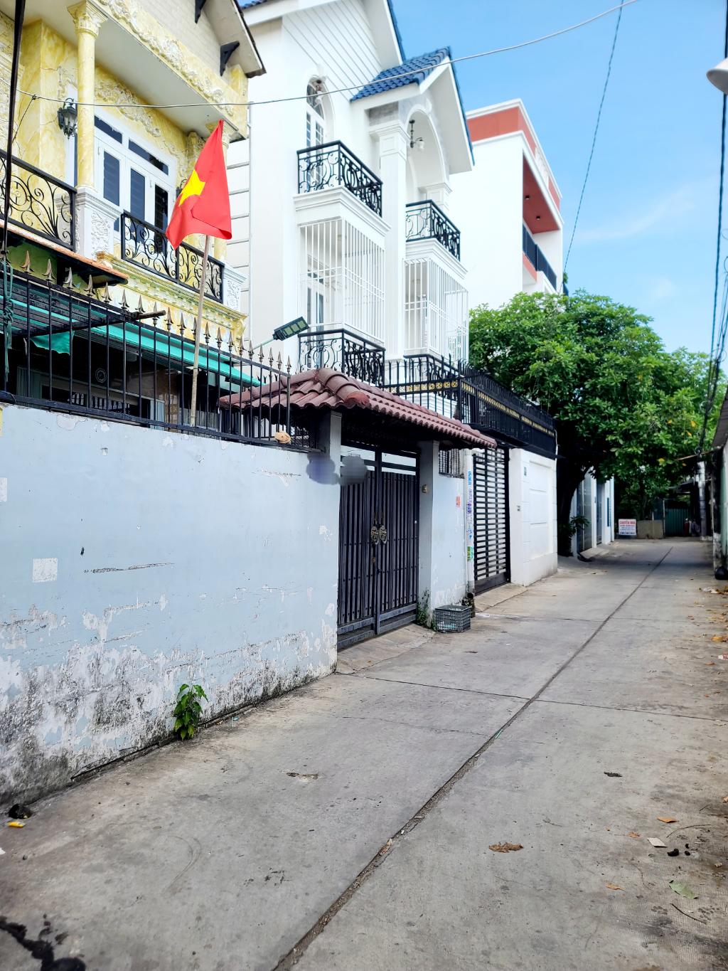 SIÊU PHẨM MỚI TINH 96M2 CHĨ HƠN 7 TỎI - - HẺM XE HƠI 5M THÔNG - 2PN,2WC - AN DƯƠNG VƯƠNG - AN LẠC - BÌNH TÂN - THÍCH HỢP MUA Ở HAY CHO THUÊ.