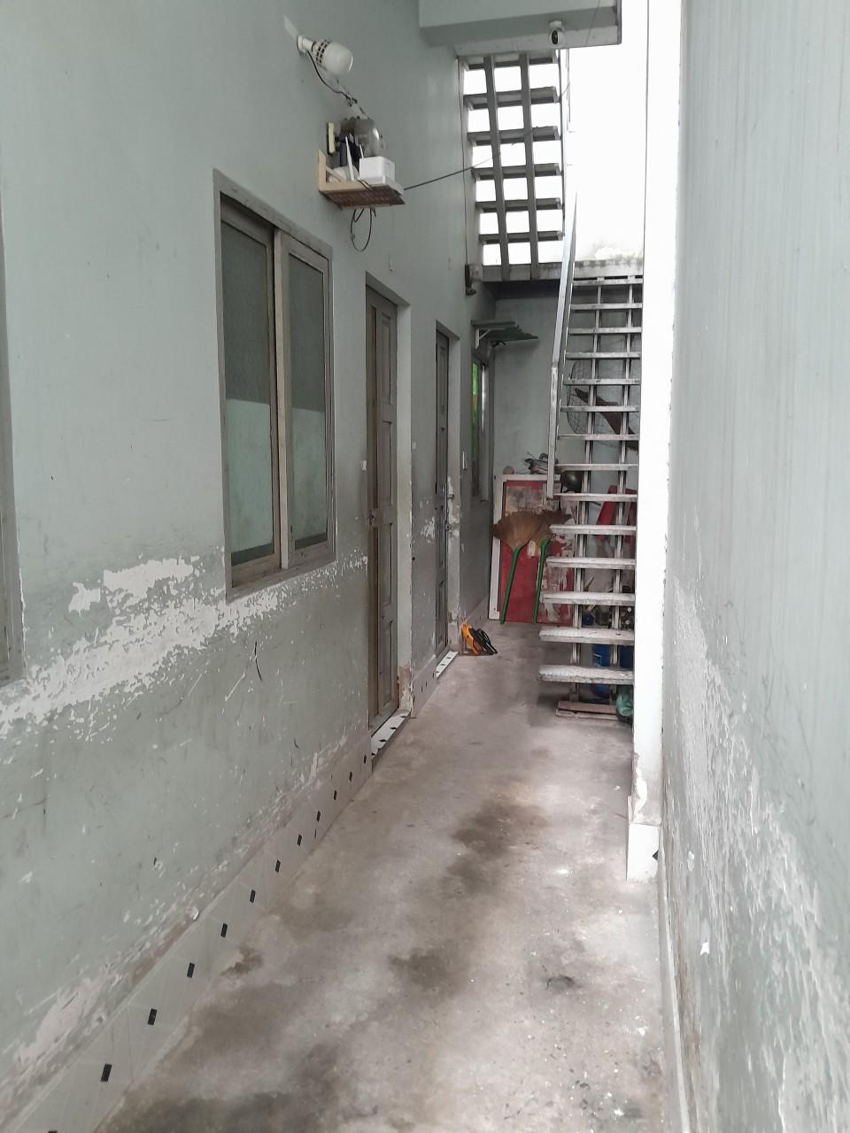 BÌNH TÂN GẦN BẾN XE MIỀN TÂY - 55M2- 2 TẦNG - HIỆN ĐANG CÓ TIỀN DÒNG 10TR/THÁNG - CHỈ CÓ 4 TỶ.,