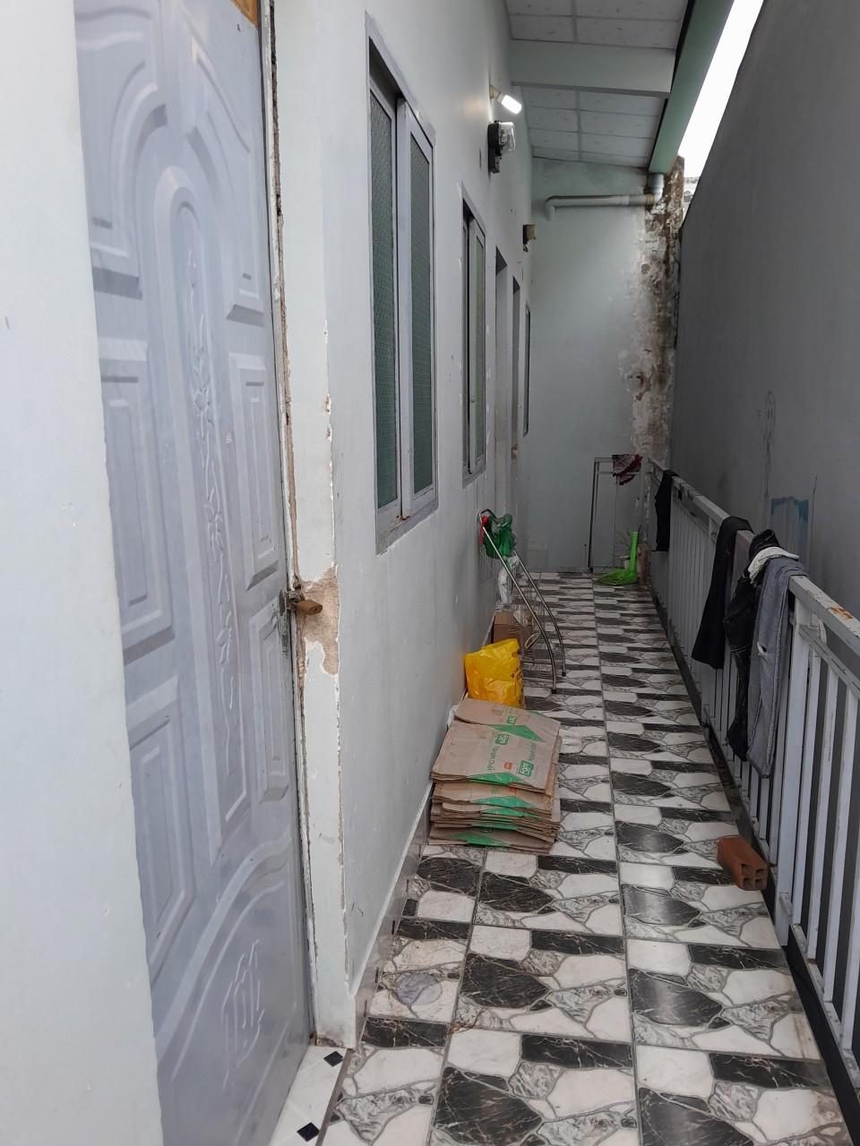 BÌNH TÂN GẦN BẾN XE MIỀN TÂY - 55M2- 2 TẦNG - HIỆN ĐANG CÓ TIỀN DÒNG 10TR/THÁNG - CHỈ CÓ 4 TỶ.,