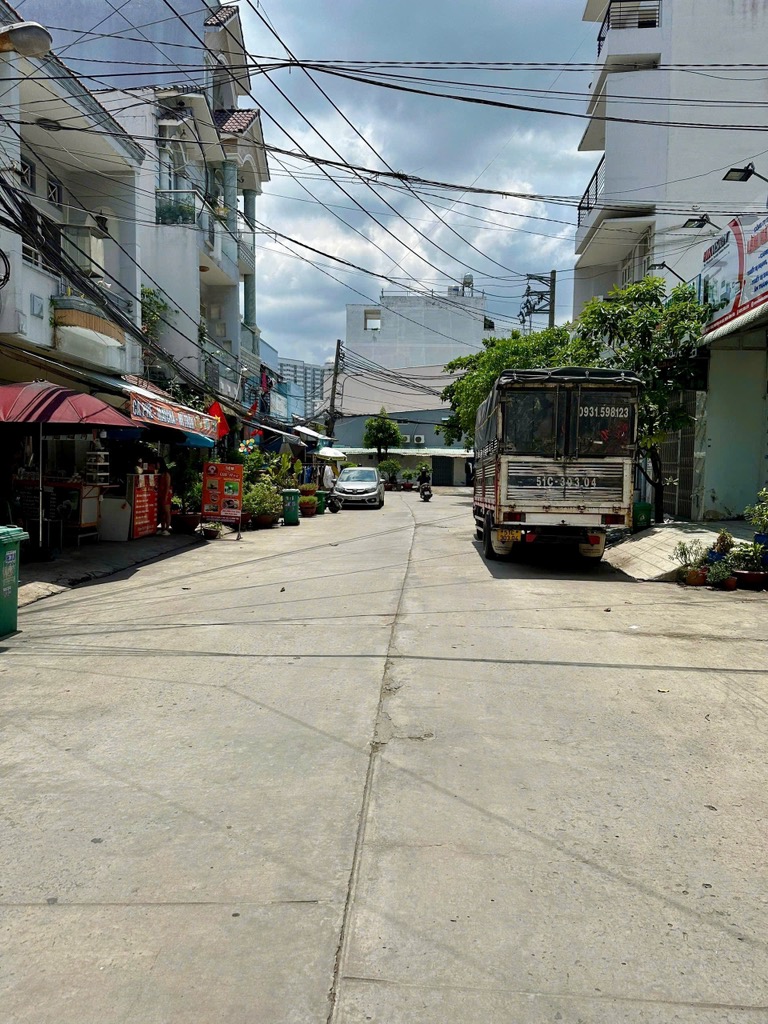 BÁN ĐẤT NỀN DIỆN TÍCH LỚN 109M2- BÙI TƯ TOÀN - KẾ BÊN AEON MALL BÌNH TÂN - SÁT MẶT TIỀN XỊN - AN NINH DÂN TRÍ - CHỈ HƠN 4TÉP TỎI...