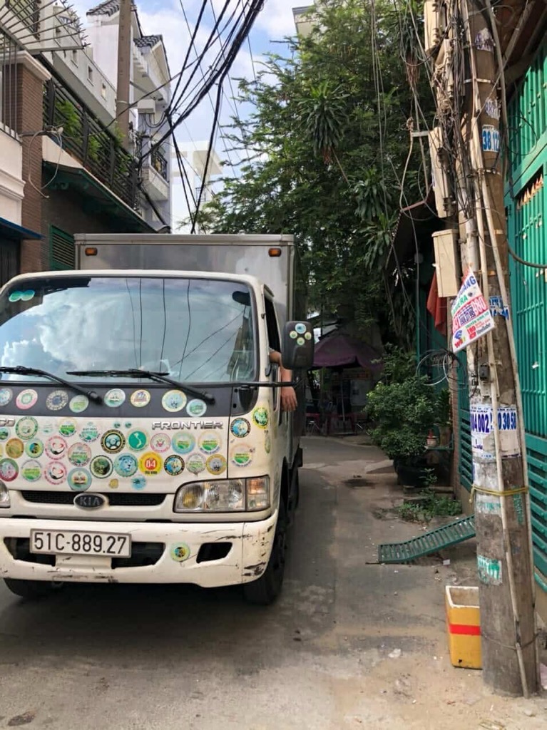 NGAY LÊ VĂN QUỚI - ĐƯỜNG XE HƠI THÔNG-GIÁP  TÂN PHÚ - 54M2 - CHỈ NHÍCH 4X.X.X...