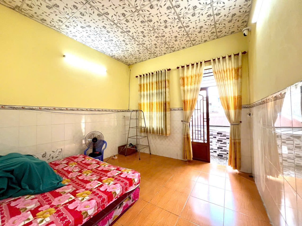 NHÀ ĐẸP BÌNH TÂN NGAY AEON NHÀ ĐẸP BÌNH TÂN NGAY AEON MALL TÂN PHÚ-SÁT BÌNH LONG HẺM XE HƠI VÔ TƯ-42M2 CHỈ NHỈNH 4 TỎI XÚI...