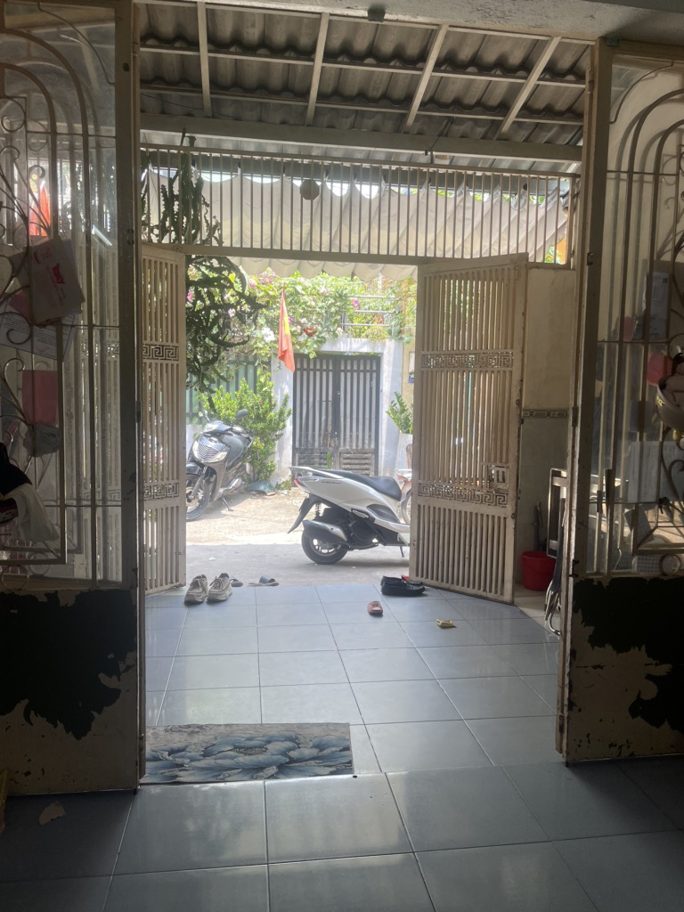 SÁT CHỢ BÌNH LONG-CÁCH AEON MALL TÂN PHÚ ĐÚNG 200M-70M2 CHỈ NHÍCH 5X.X.X...