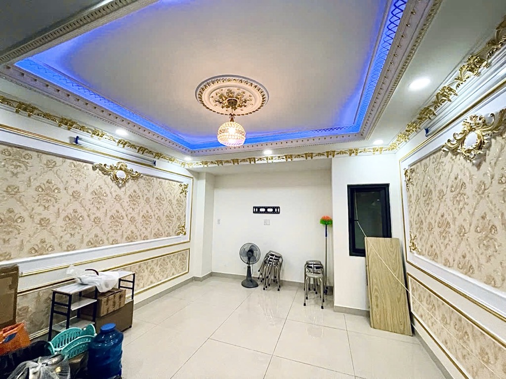 KHU PHÂN LÔ CỰC VIP - NGAY BỆNH VIỆN BÌNH TÂN-SÁT HƯƠNG LỘ 2- 5 TẦNG MỚI TINH- CHỈ NHÍCH 6X.X.X...