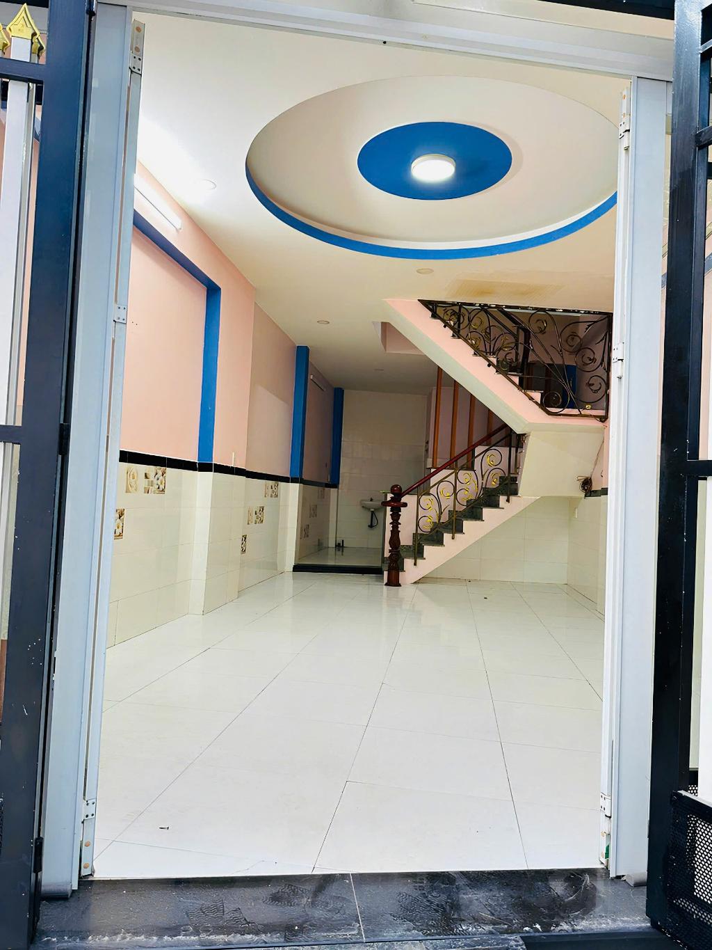 NHÀ ĐẸP 3 TẦNG XE HƠI VÀO NHÀ  - GẦN AEON TÂN PHÚ - 52M2 CHỈ NHÍCH 4 TỎI...