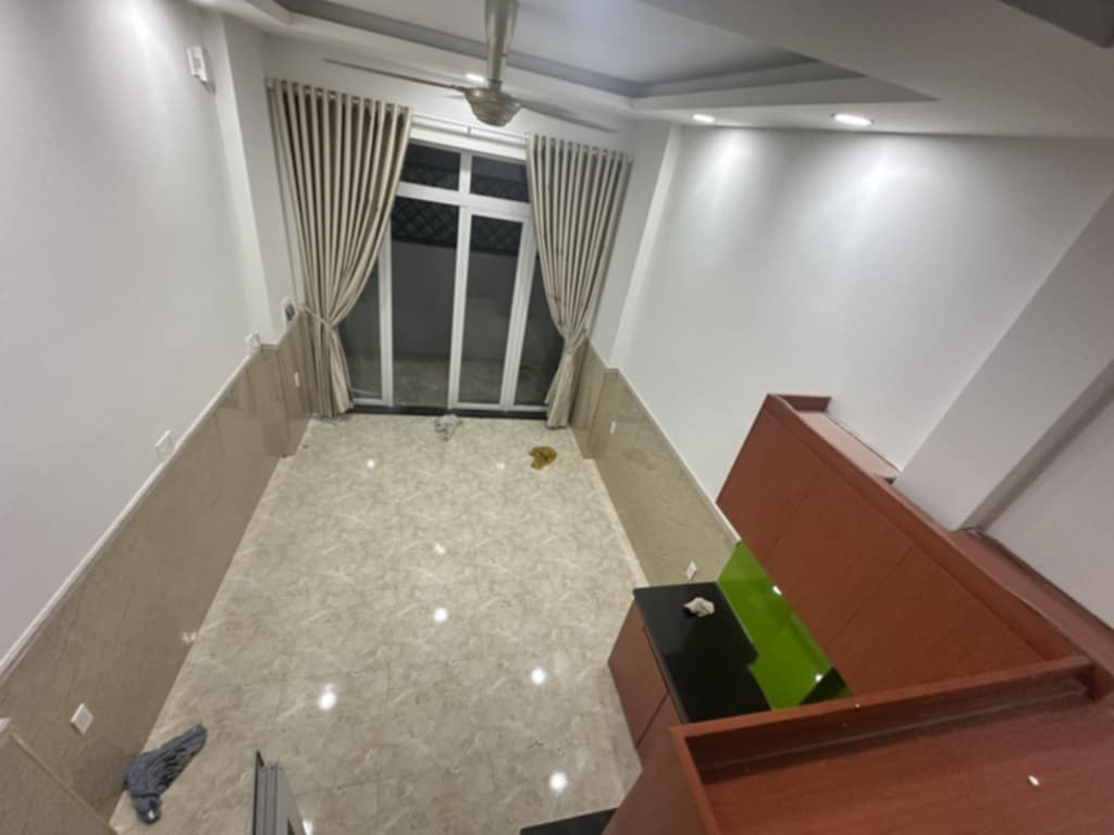 +Nhà bán Q12,hxh,ngay trường Giao Thông Vận tải ,2 tần, chỉ hơn 3ty