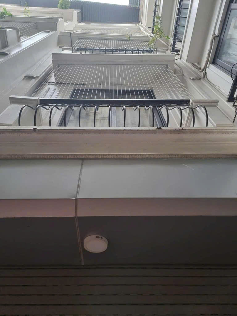 Bán nhà full nội thất cao cấp – Phố An Dương Vương – Gần Lạc Long Quân – 30m2 x 5 tầng