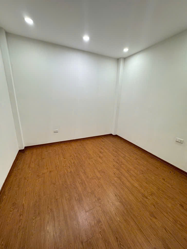 BÁN NHÀ ĐẸP NGỌC THỤY - FULL NỘI THẤT CHỈ VIỆC XÁCH VALI VỀ Ở - 39M2 ĐẸP NHẤT PHÂN KHÚC CHỈ VỚI 7,4 TỶ