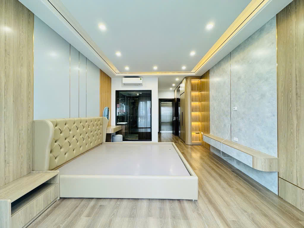 SIÊU PHẨM NGỌC THỤY – LÔ GÓC – THANG MÁY - 44.5M2 CHỈ 9,6 TỶ