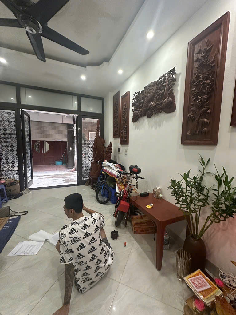 BÁN NHÀ HOT NHẤT NGỌC THỤY – LÔ GÓC – Ô TÔ VÀO NHÀ – 32M2 CHỈ 7,8 TỶ