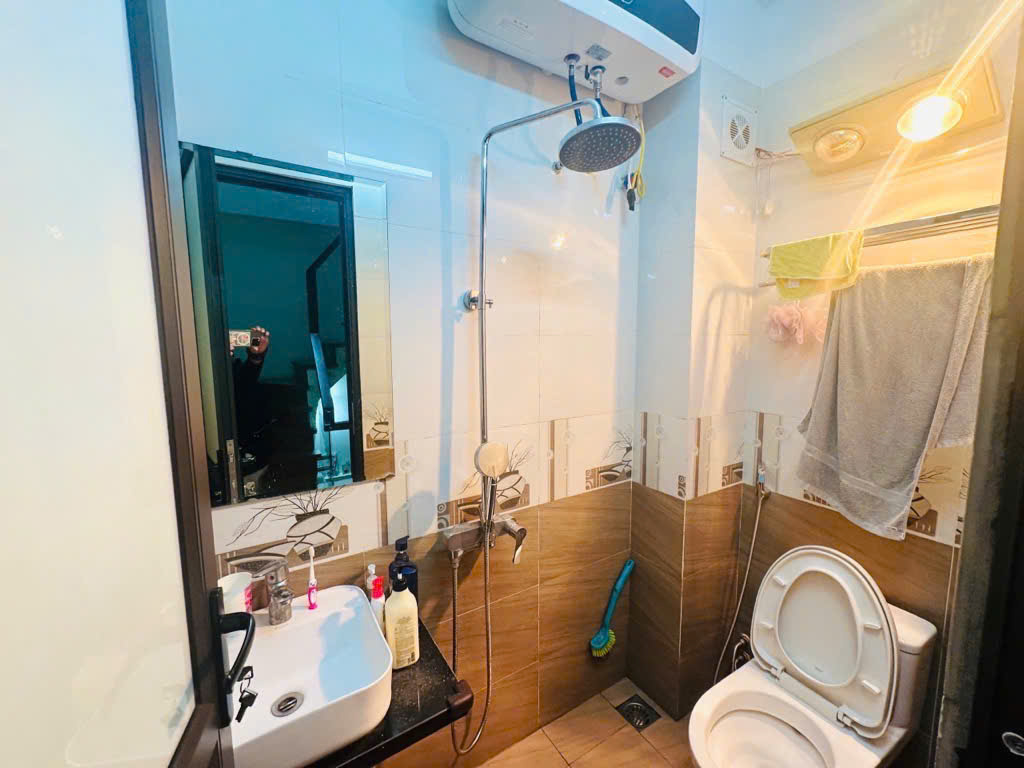 BÁN NHÀ GIA QUẤT –Ở NGAY - SIÊU RẺ –  32M2 CHỈ 5,5 TỶ