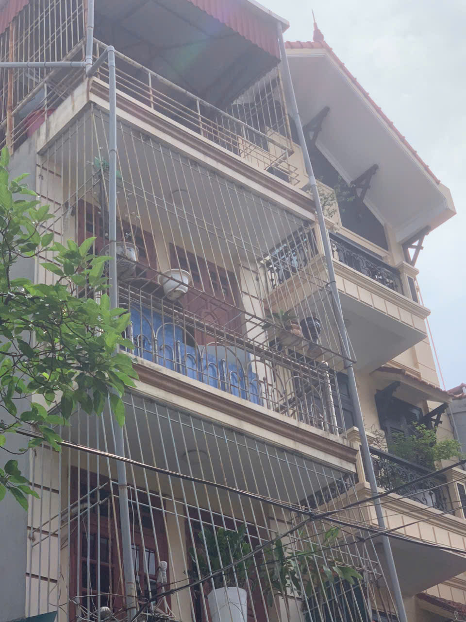 BÁN NHÀ NGỌC THỤY – Ô TÔ TRÁNH – KINH DOANH SẦM UẤT – 302M2 CHỈ 7,85 TỶ