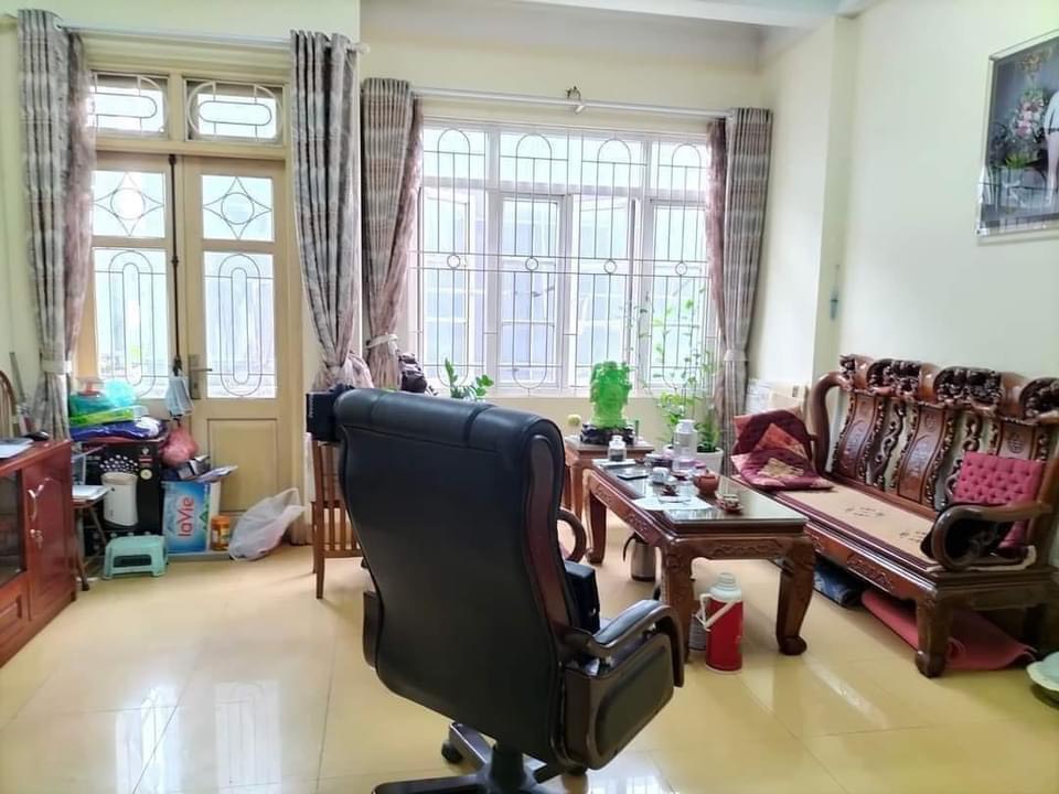 Cần bán Biệt thự Phùng Khoang- Hà Đông diện tích 150m2, thiết kế 4 tầng,MT 8m2 giá 26,5 tỷ