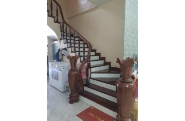 MUA THÌ MUA KHÔNG MUA THÌ MUA NHÀ HÀ ĐÔNG GARA OTO KINH DOANH