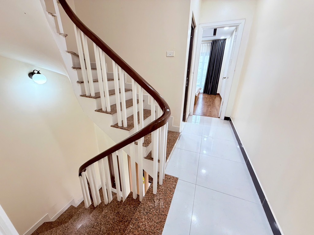 LÔ GÓC - 10M Ô TÔ - FULL NỘI THẤT - NGÕ THÔNG KĐT AN LẠC