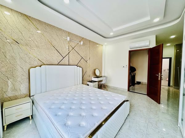 NHÀ 5 TẦNG BTCT - TRẦN HUY LIỆU - 30M2 - 8 TỶ 4