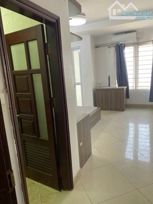 Bán nhà Đống Đa nhỉnh 4 tỷ ngõ thông tứ tung